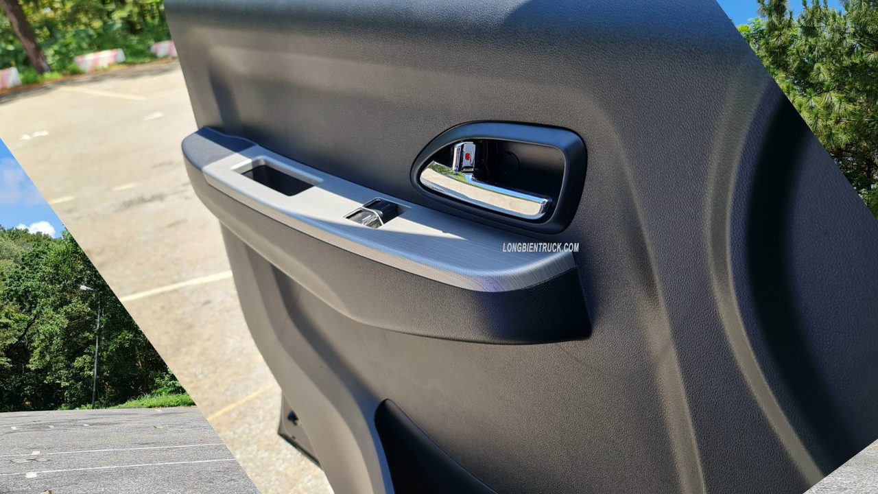 Xe van Kenbo 2 chỗ đời mới 945kg