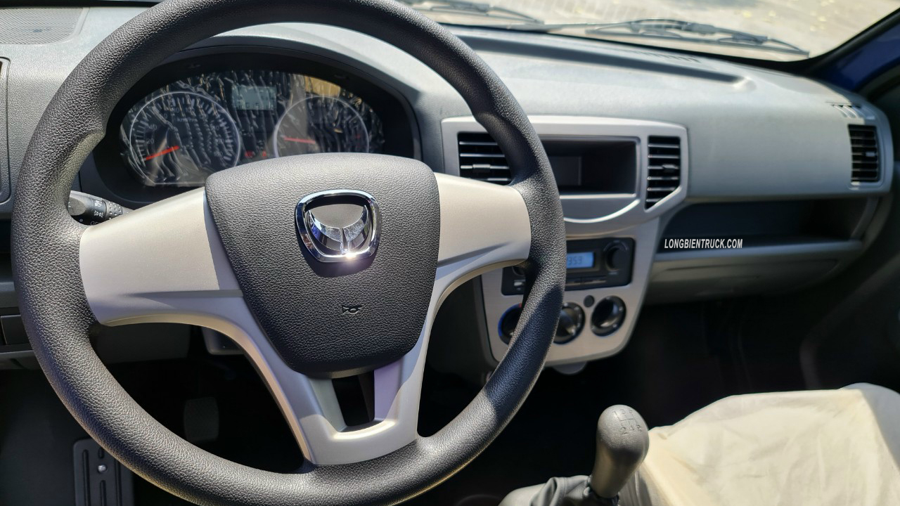 Xe van Kenbo 2 chỗ đời mới 945kg