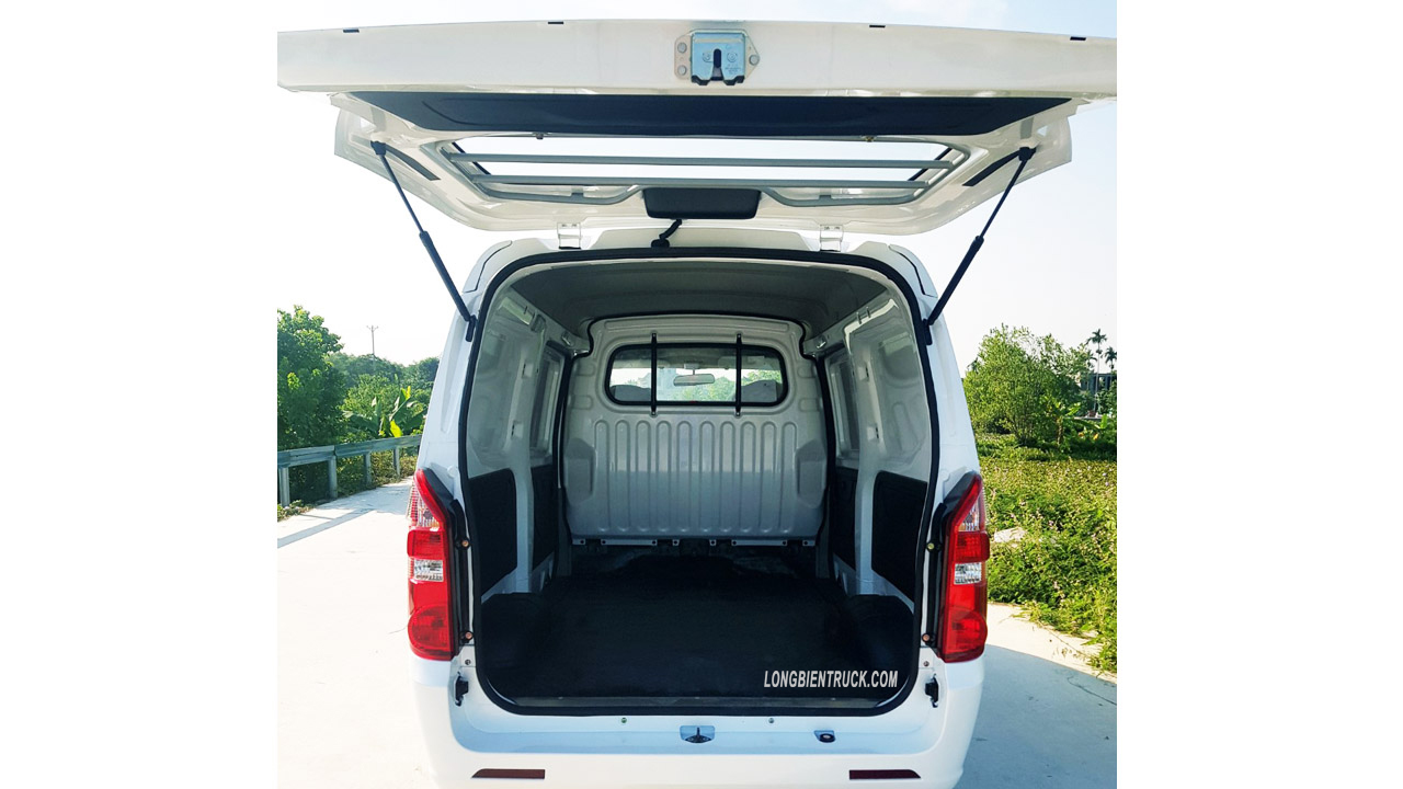 Xe van Kenbo 2 chỗ đời mới 945kg